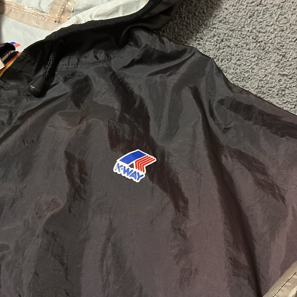 K-Way Gradient Windbreaker - Picture 2 of 8